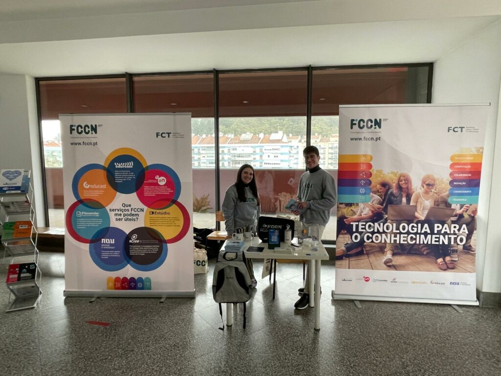 Roadshow FCCN. Serviços para estudantes divulgados em instituições de ensino superior 1 FCCN, Serviços digitais da FCT roadshow5 FCCN, Serviços digitais da FCT